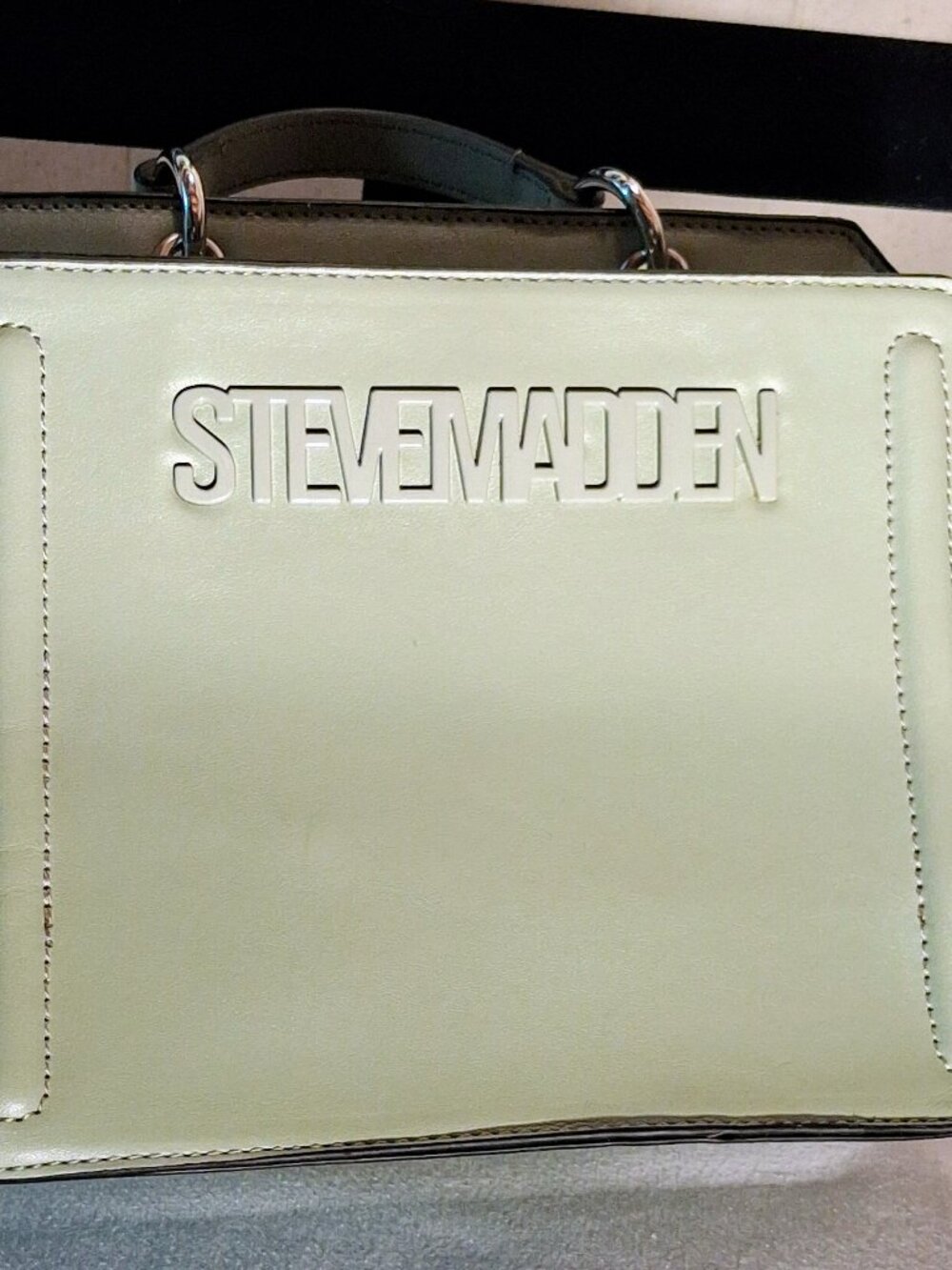 Steve Madden Tik Tok Bevelyn Convertible Crossbody Bag in Mint/Light Green